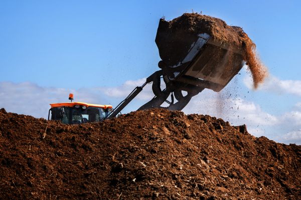 Dirt Spreading in Gallatin
